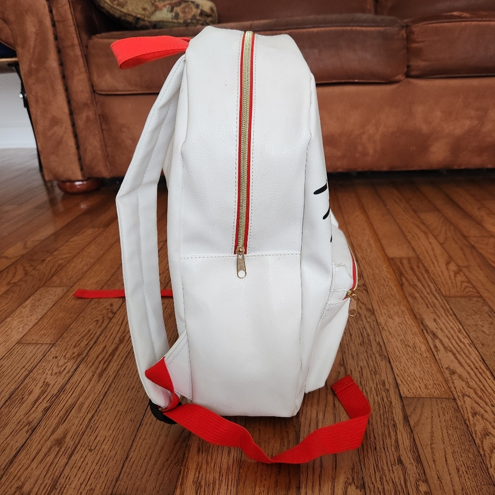 Hello Kitty Backpack - Picture 2 of 9